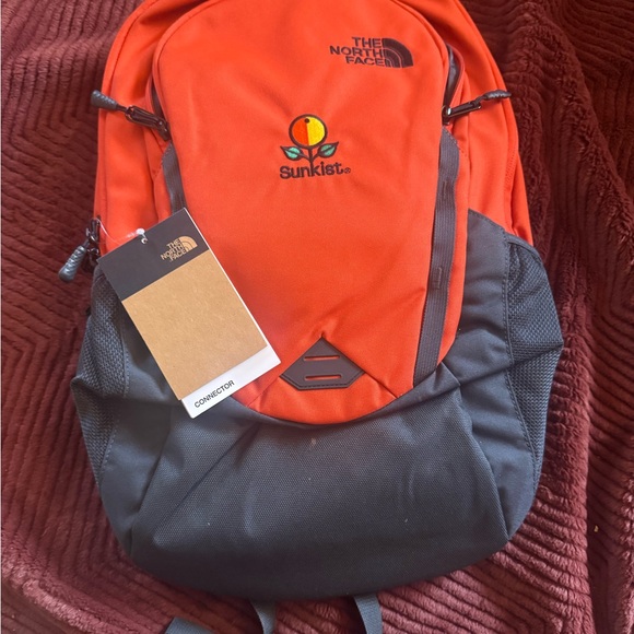 New North Face Connector Backpack –‎ Limited Sunkist Edition - Picture 1 of 5
